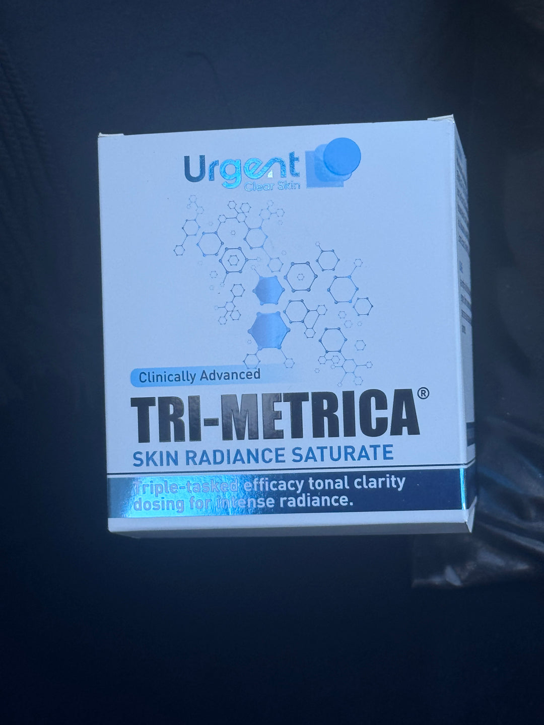 TRI-METRICA SKIN RADIANCE SATURATE